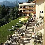 Hotel Waldhotel Seefeld 3*