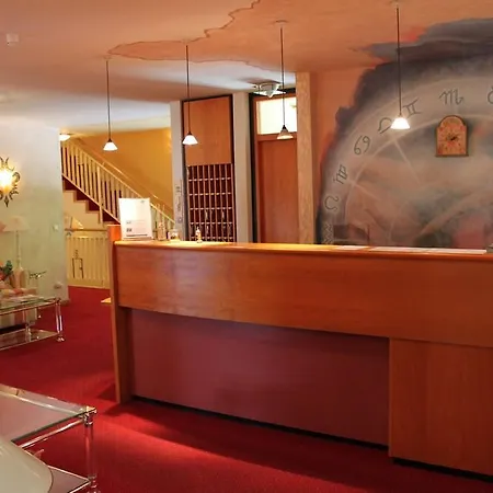 Waldhotel Seefeld 3*