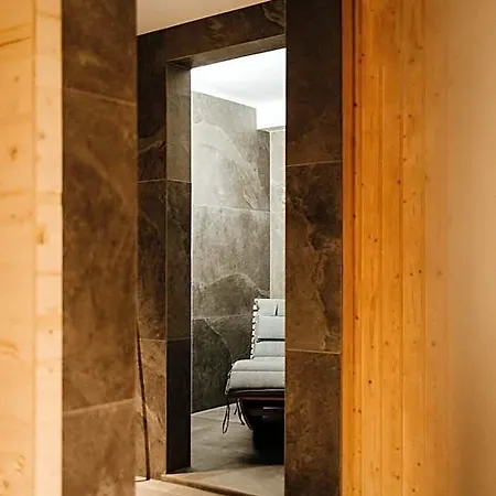 Hotel Waldhotel Seefeld 3*