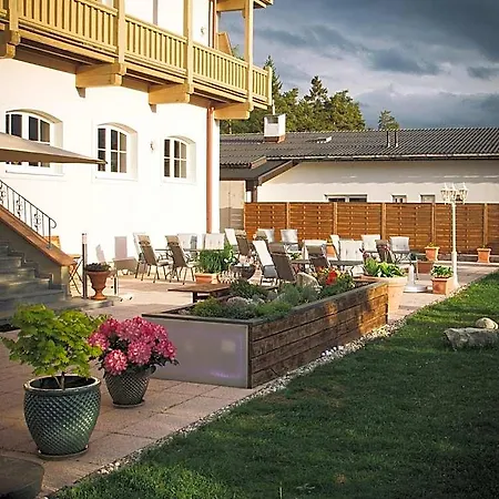 Waldhotel Seefeld Зефельд-ін-Тіроль