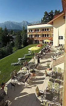 ホテル Waldhotel Seefeld 3*