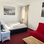 Waldhotel Seefeld ゼーフェルト・イン・チロル
