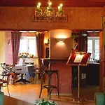 Waldhotel Seefeld ホテル 3*