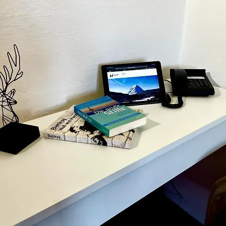 Waldhotel Seefeld Зефельд-ін-Тіроль