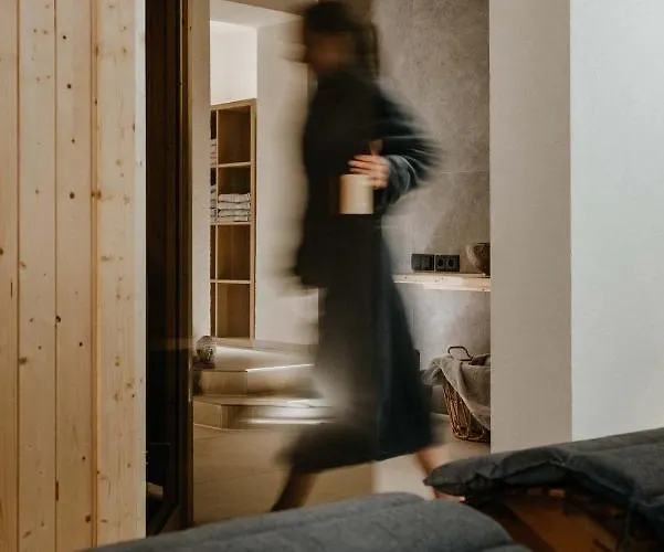 Готель Waldhotel Seefeld 3*